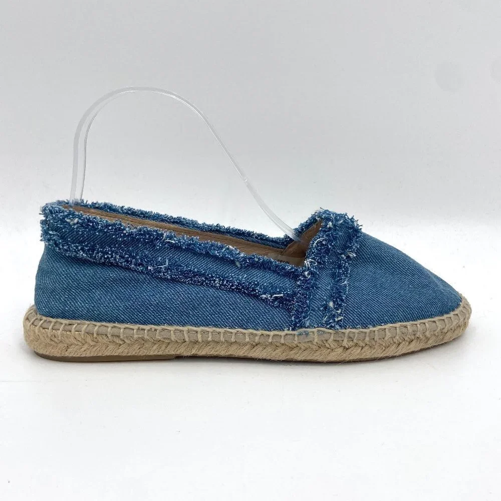 SAKS FIFTH AVENUE Women's Blue Denim Fringe Slip On Espadrille Shoes Size 7